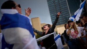 Υπεγράφη η συμφωνία για κατάπαυση του πυρός στη Γάζα - Η προϋπόθεση για να τεθεί σε ισχύ