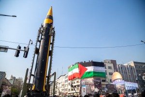 Το Ιράν εκτόξευσε για πρώτη φορά υπερ-υπερηχητικό πύραυλο Khorramshahr-4 με πολεμική κεφαλή 1 τόνου κατά του Ισραήλ