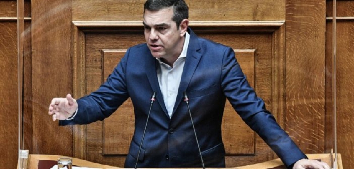 Aλέξης Τσίπρας: Η Βουλή καλείται να απαντήσει σήμερα αν είναι με τη Δημοκρατία ή την εκτροπή