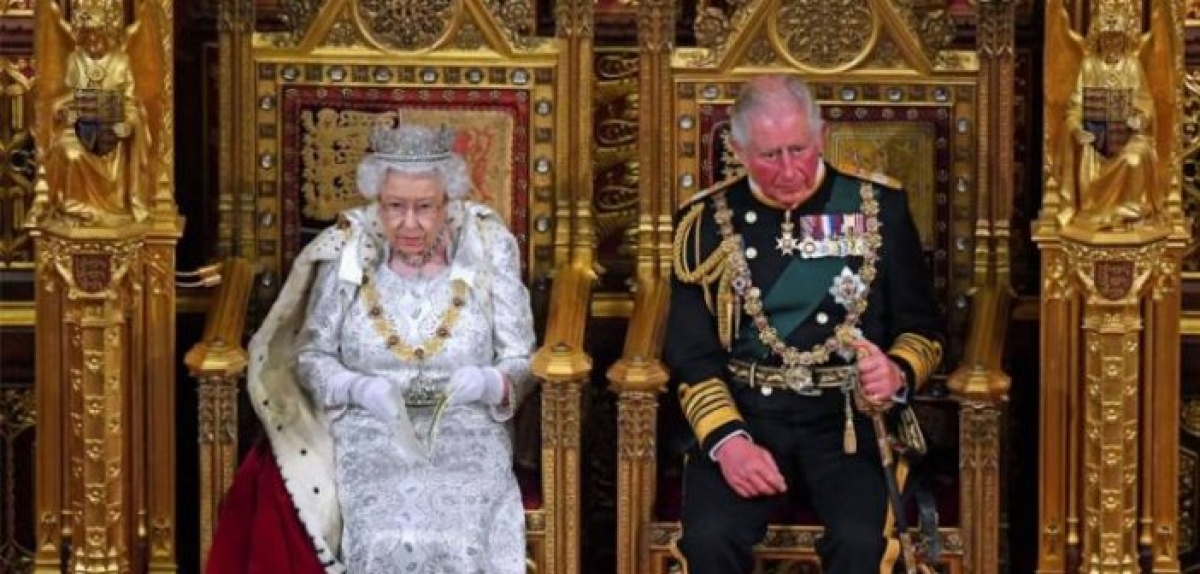 Νέος βασιλιάς από σήμερα στη Βρετανία – Πως θα αποκαλείται ο Κάρολος – Τι ακολουθεί μετά τον θάνατο της Ελισάβετ