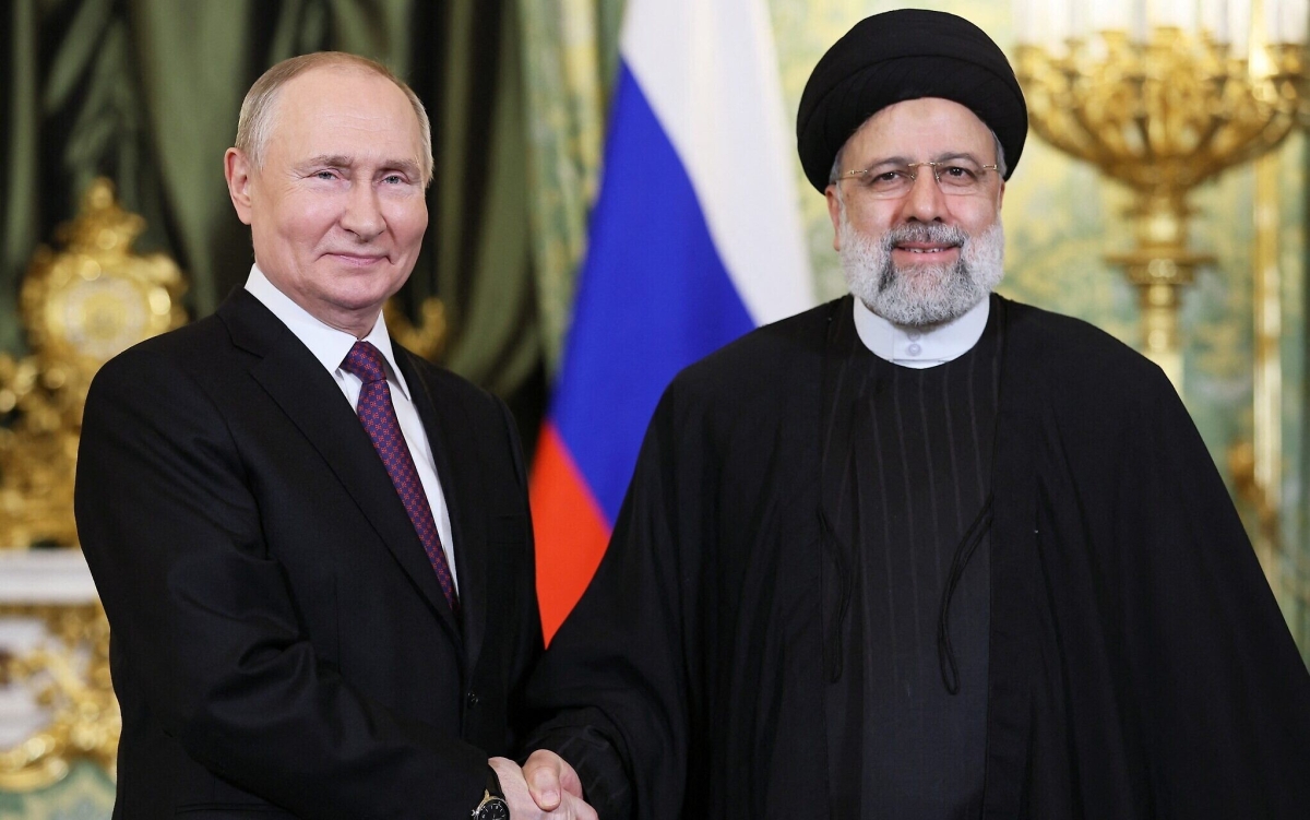 Επικείμενη συμφωνία Ρωσίας με το Ιράν: Η Τεχεράνη «κατεβάζει» την Μόσχα στον Περσικό Κόλπο