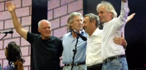 To πρώτο τραγούδι των Pink Floyd μετά από 30 χρόνια – Στην Ουκρανία αφιερωμένο το «Hey Hey Rise Up»