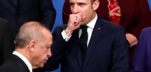 Το Παρίσι ανακαλεί τον πρέσβη στην Άγκυρα – Μακρόν: Επικίνδυνη η πολιτική Ερντογάν